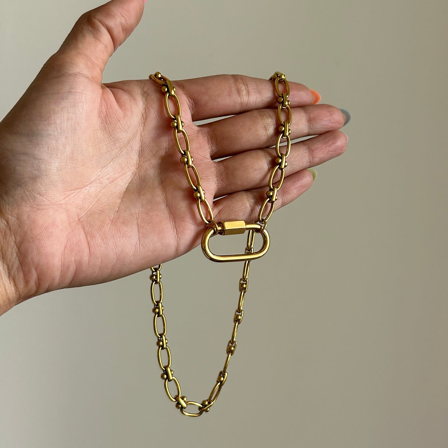 Chubby Carabiner Loop Necklace