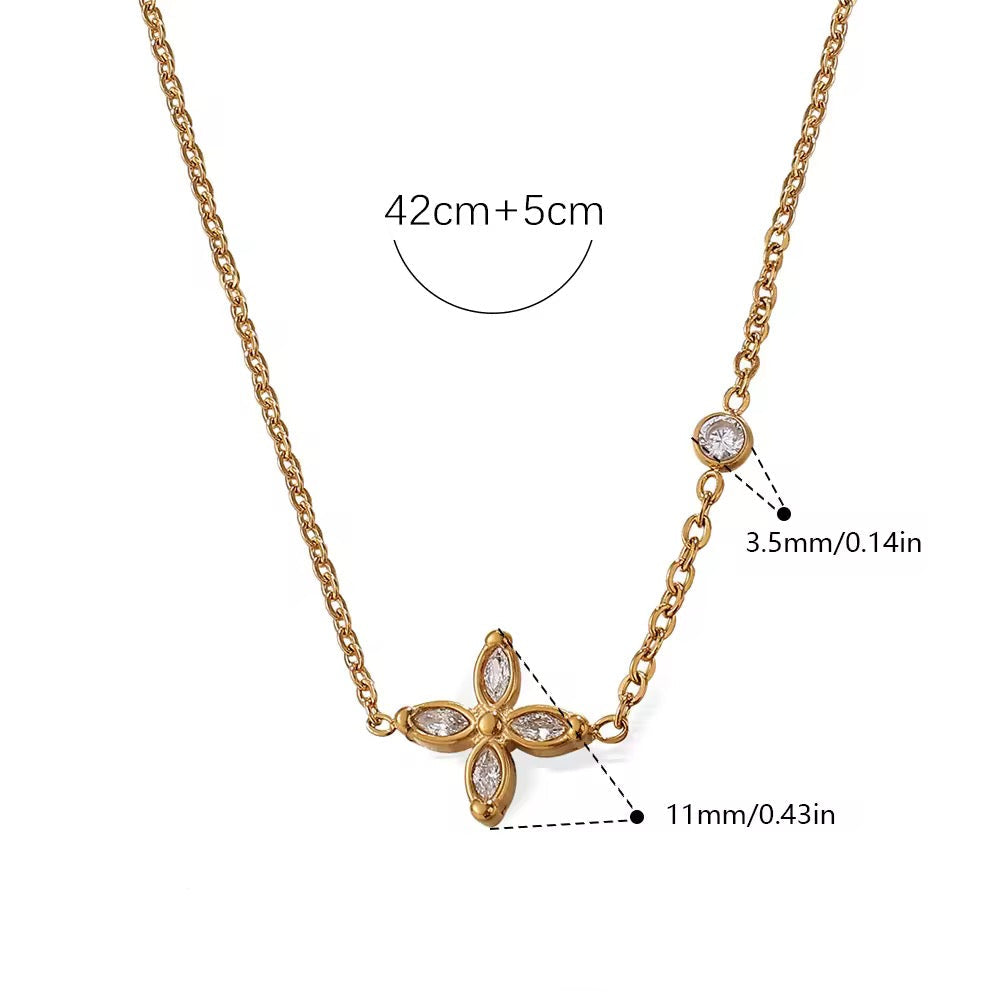 Clover Glow Chain