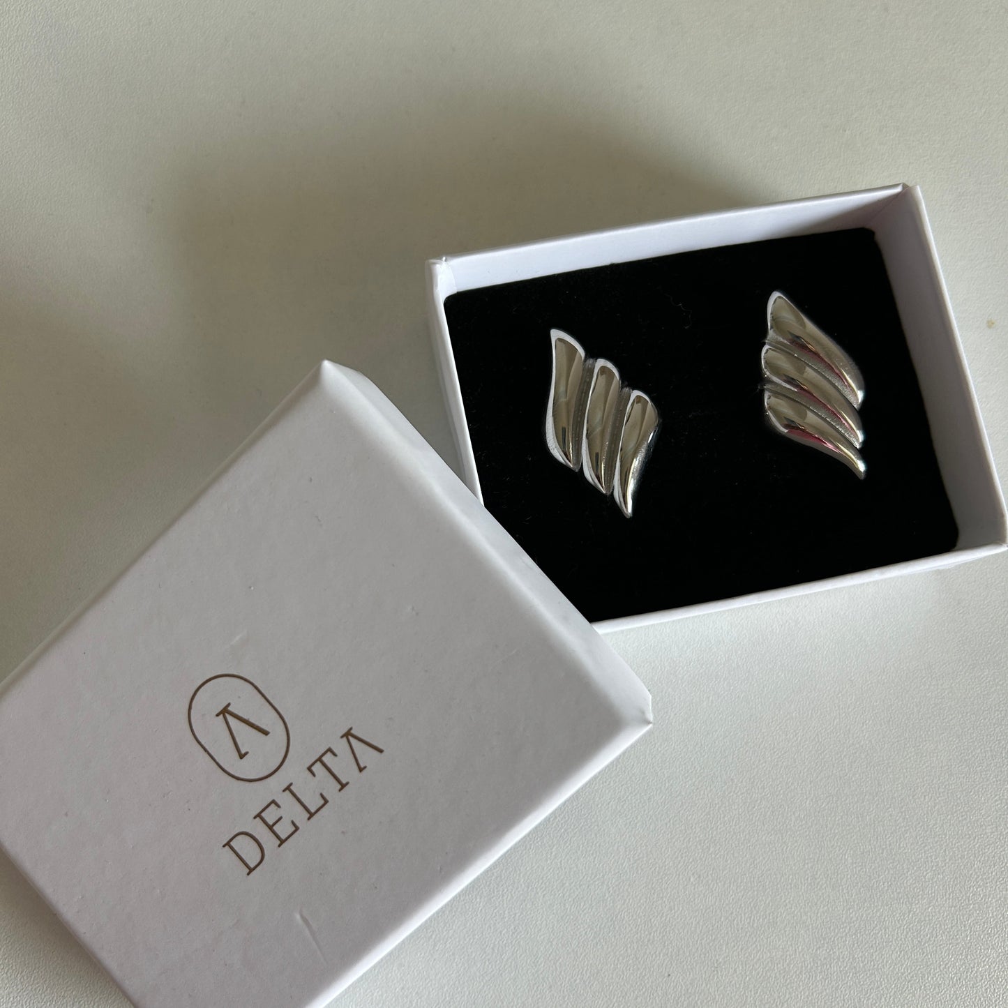 Ace Studs