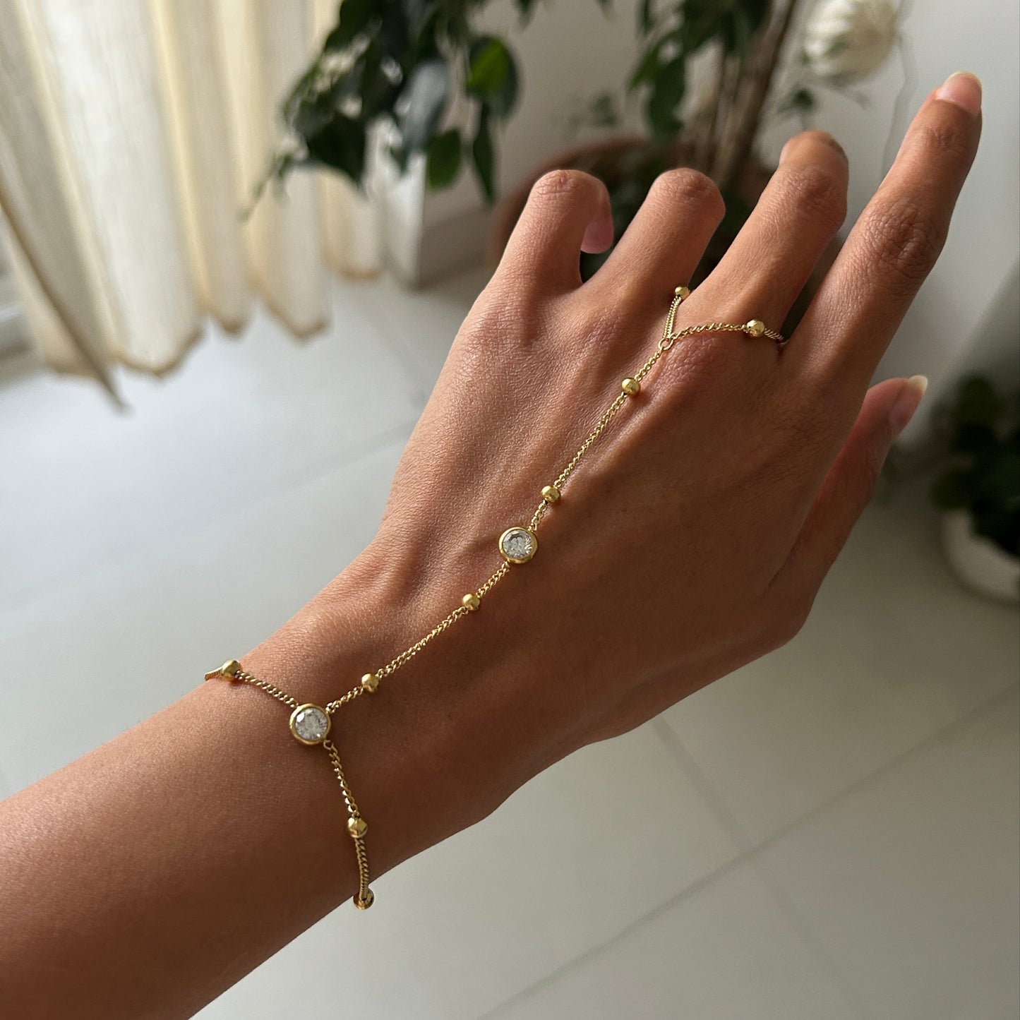 Gold Handchain