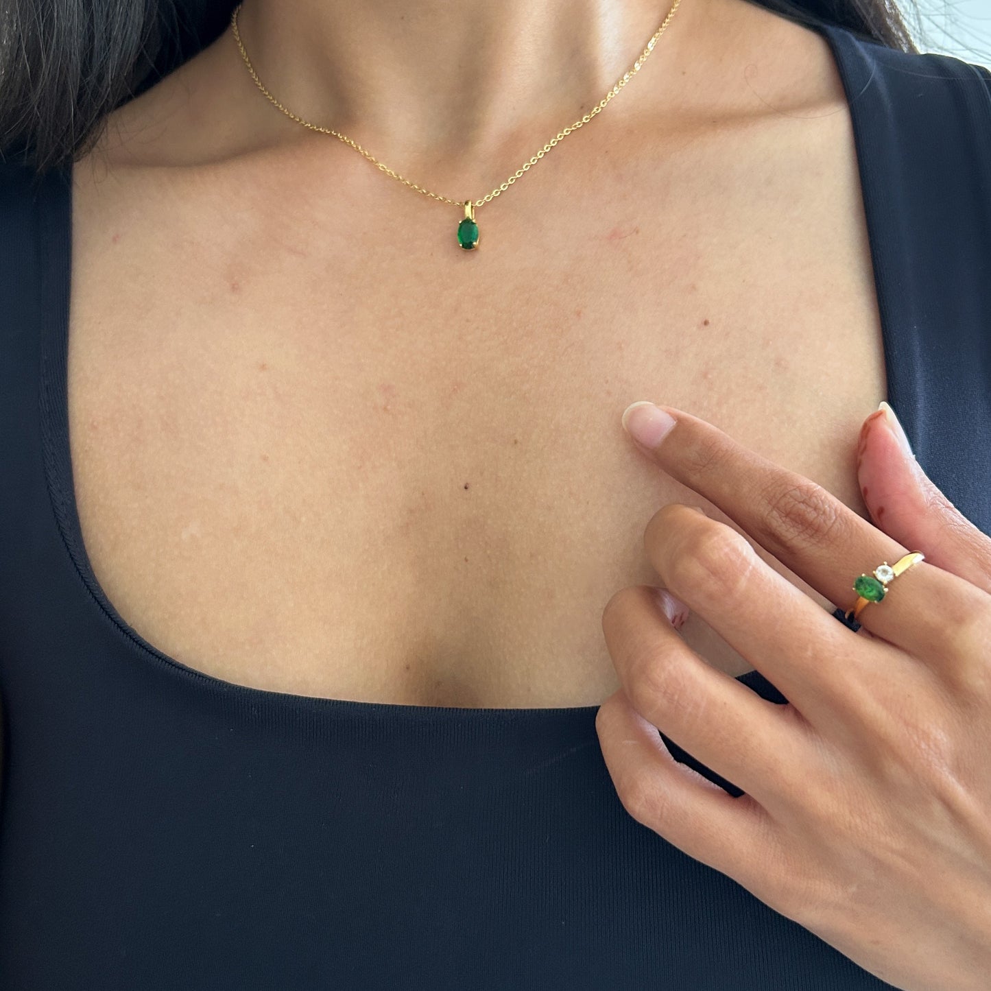 Emerald Glow Ring