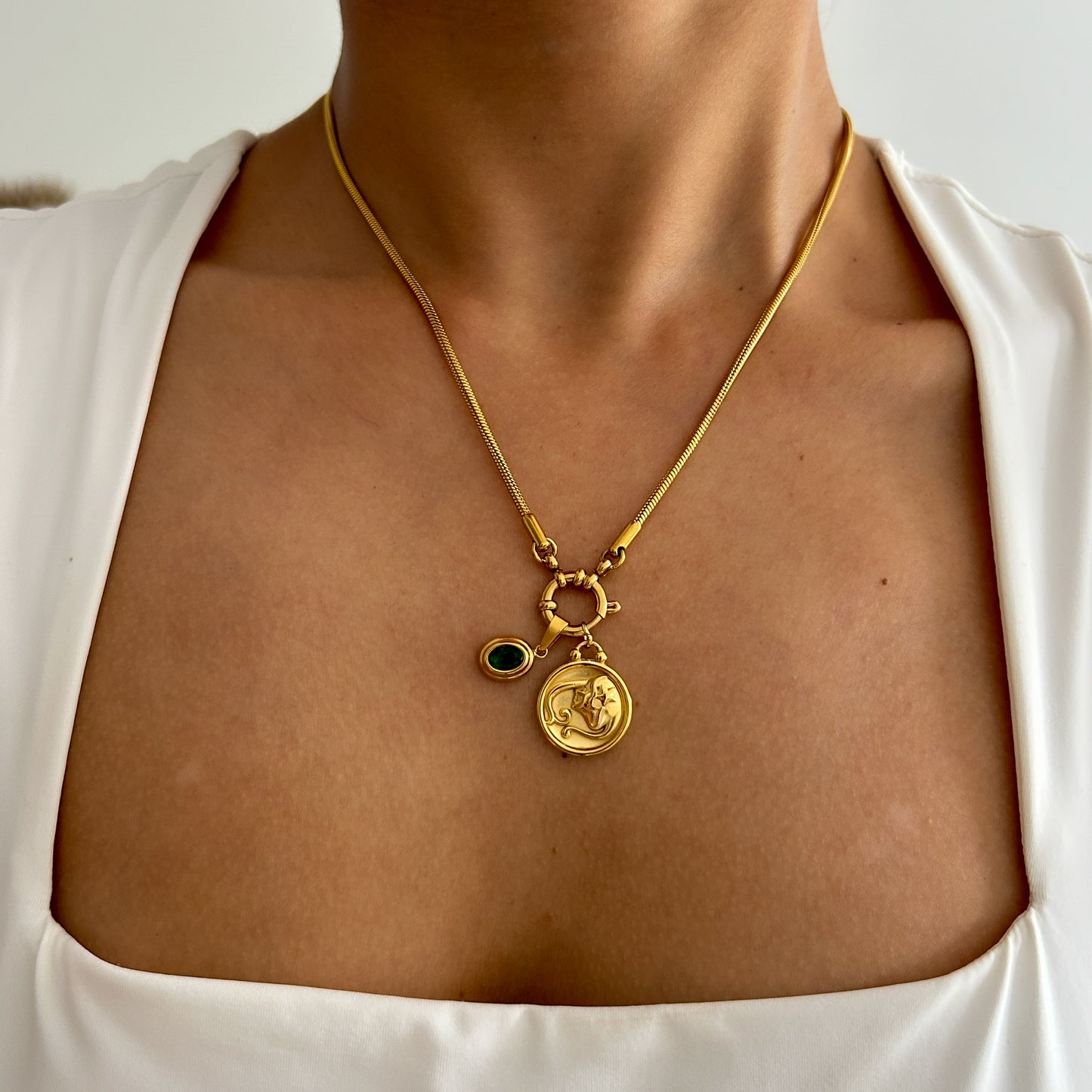Emma MYO Chain