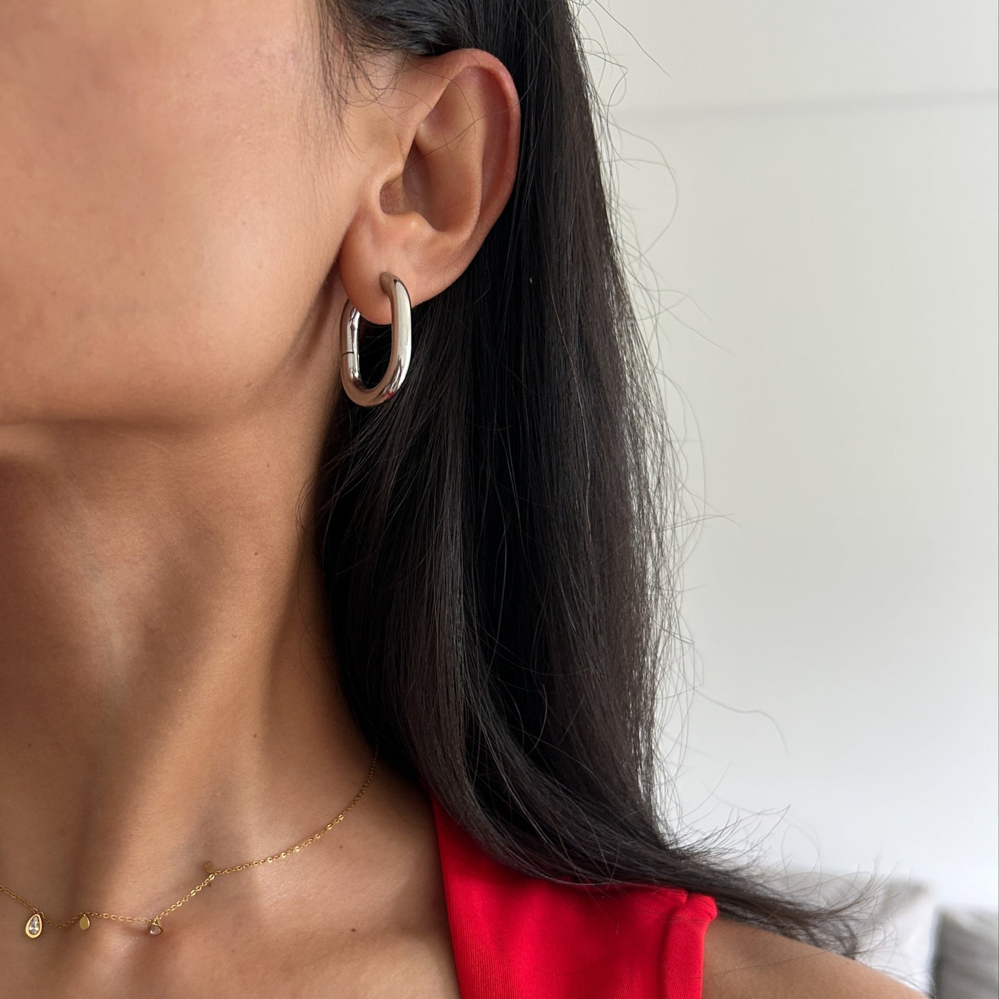 Minimal Oval Hoops-Silver