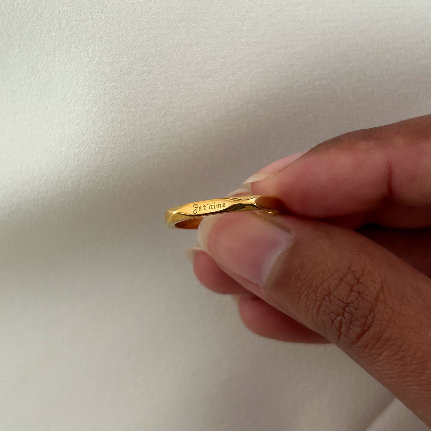 Je t'aime Engraved Ring