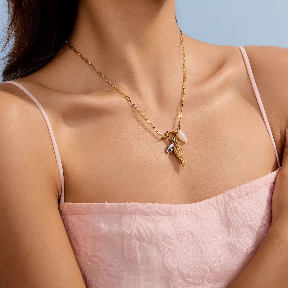 Shell Charm Necklace