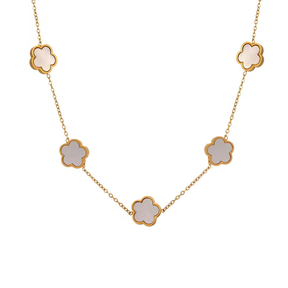 Shell Flower Necklace