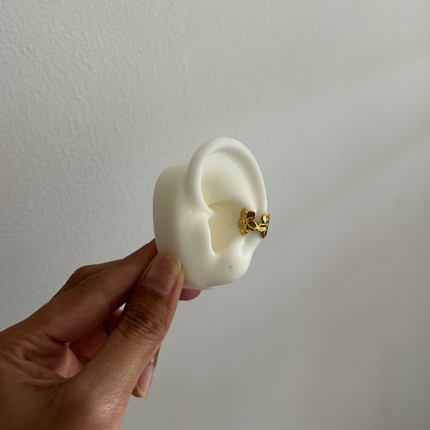 Flower Earcuff