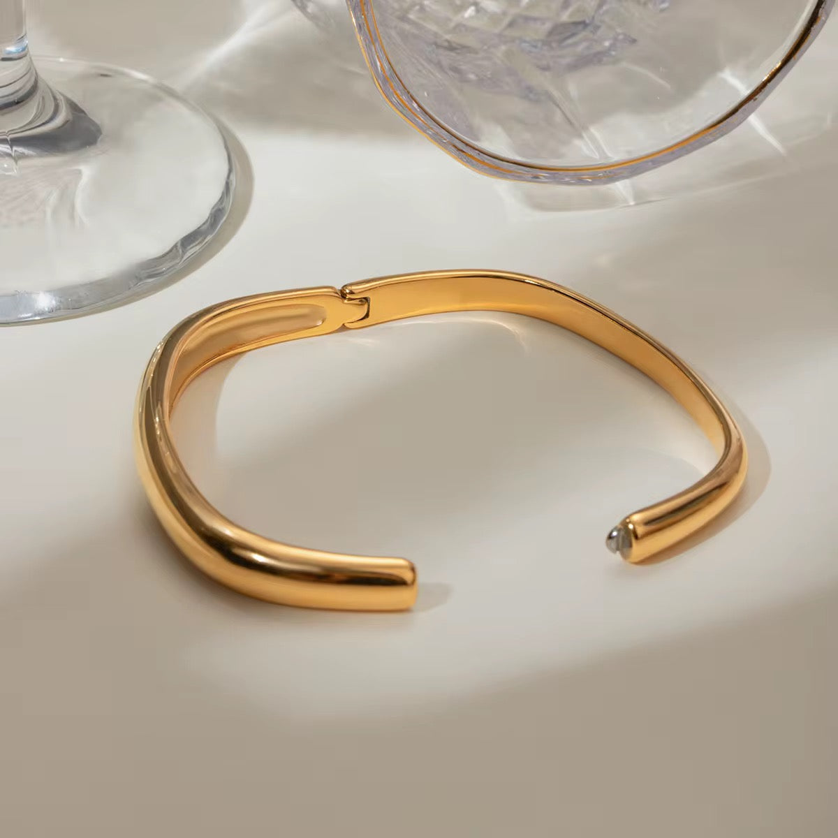 Squoval Bangle