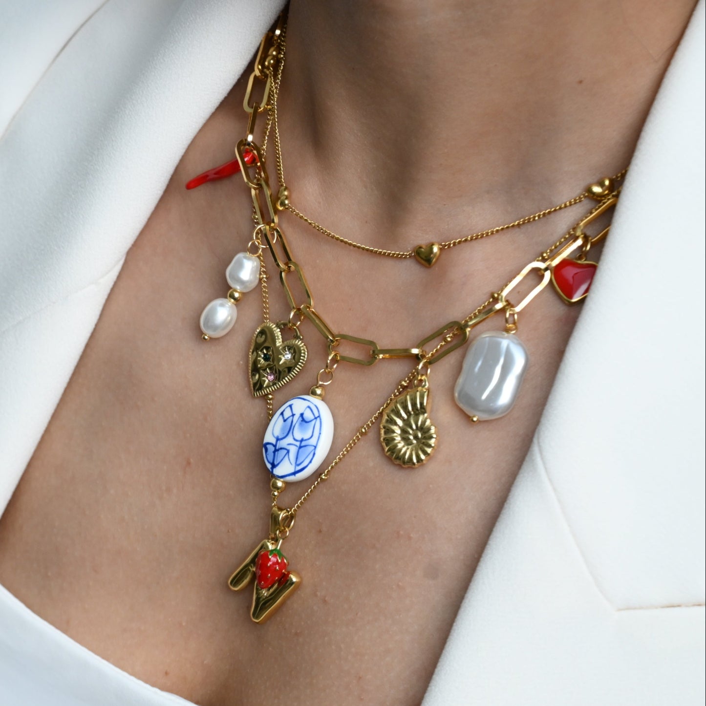 It Girl Charm Necklace
