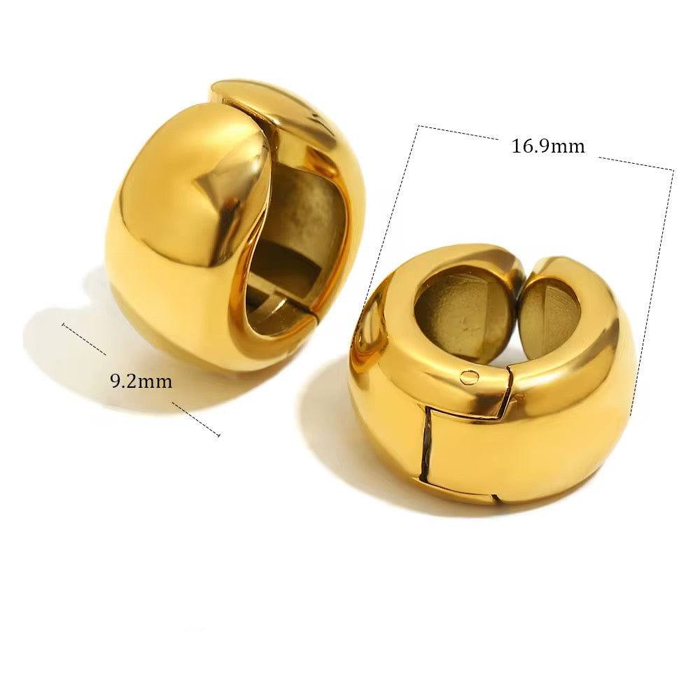 Gold hoop earcuff with measurements and material details on a white background