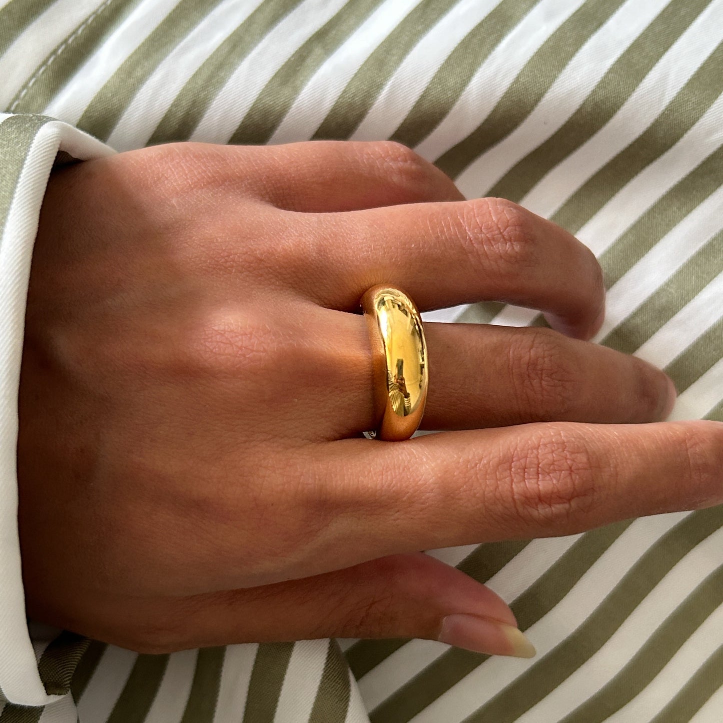 Selene Ring