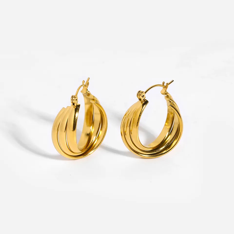 Tres Hoops