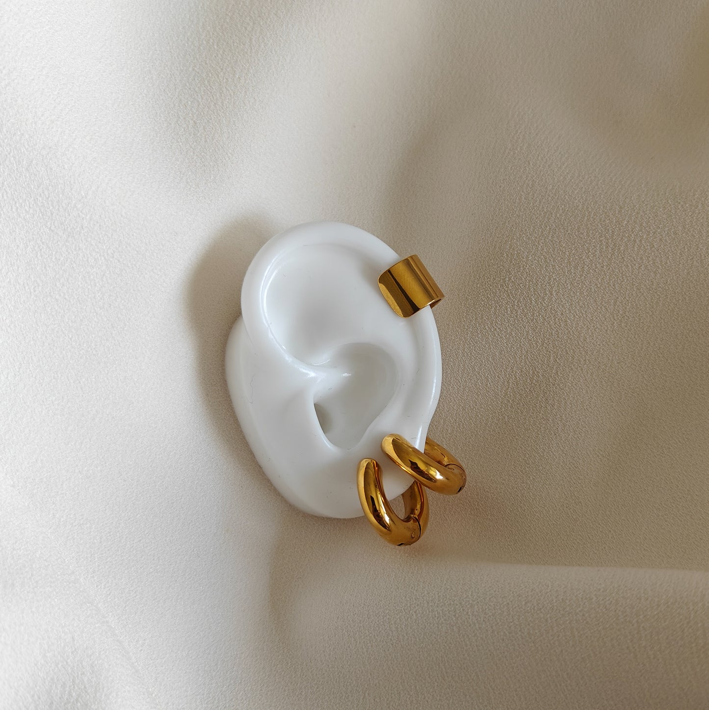 Smooth Earcuff