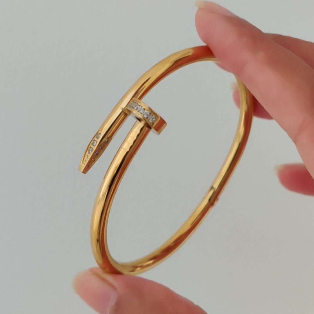 Nail Bangle