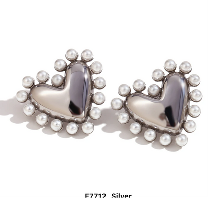 Heart Pearl Studs