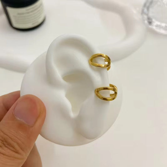 Criss Cross Earcuff
