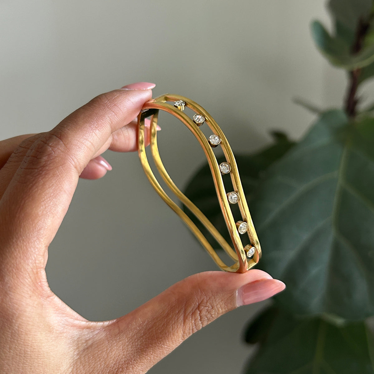 Wave Studded Bangle