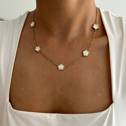 Shell Flower Necklace