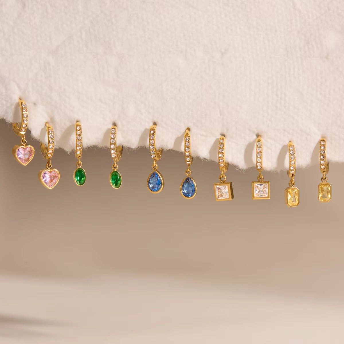 Colour Stone Huggies