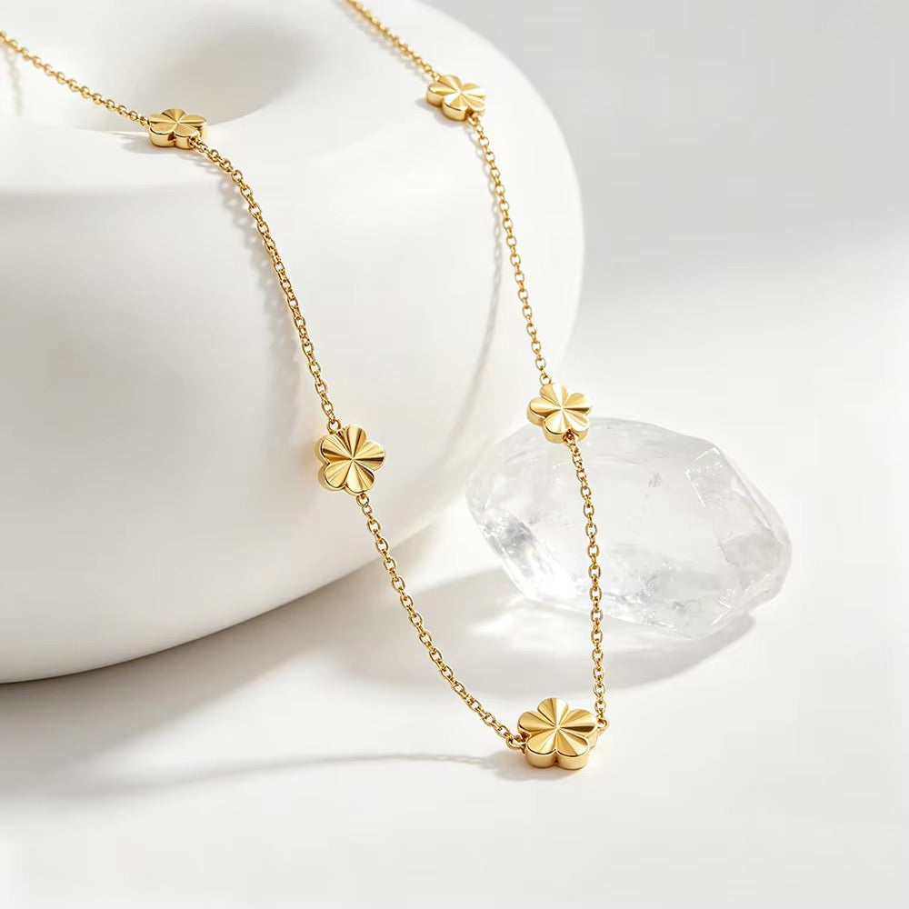 Sol Necklace