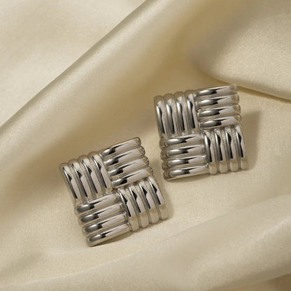 Vintage Charm Stud- Silver