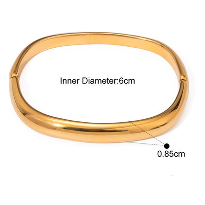 Squoval Bangle
