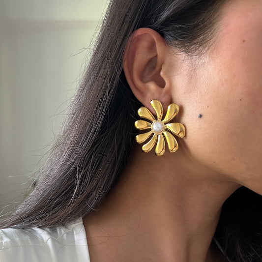 Bloom Studs