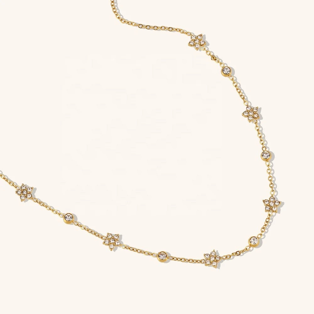 Dainty Flower Necklace