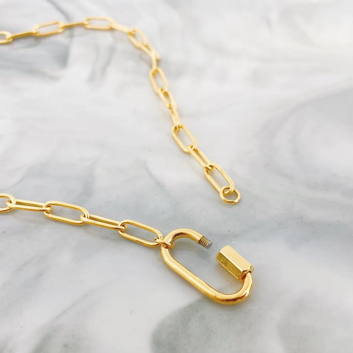 Mini Carabiner Chain