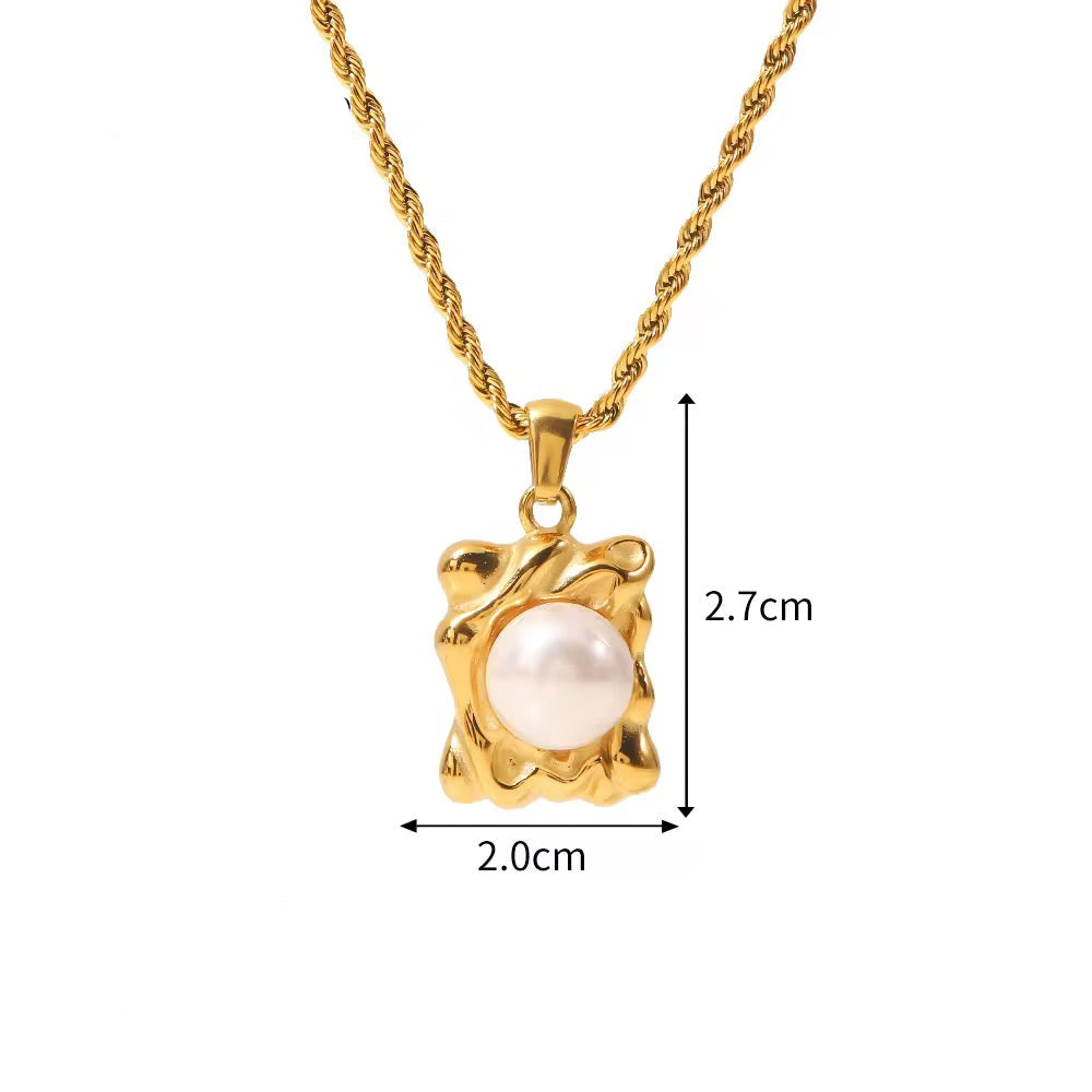 Rectangle Pearl Necklace