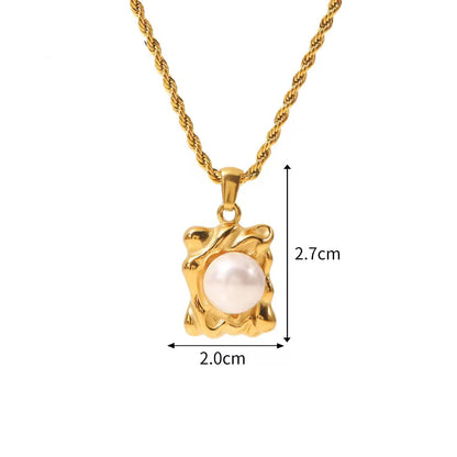 Rectangle Pearl Necklace