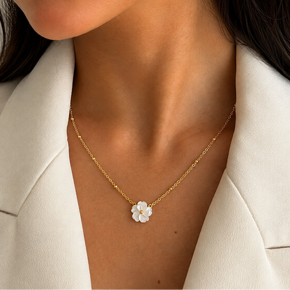 Shell Bloom Necklace