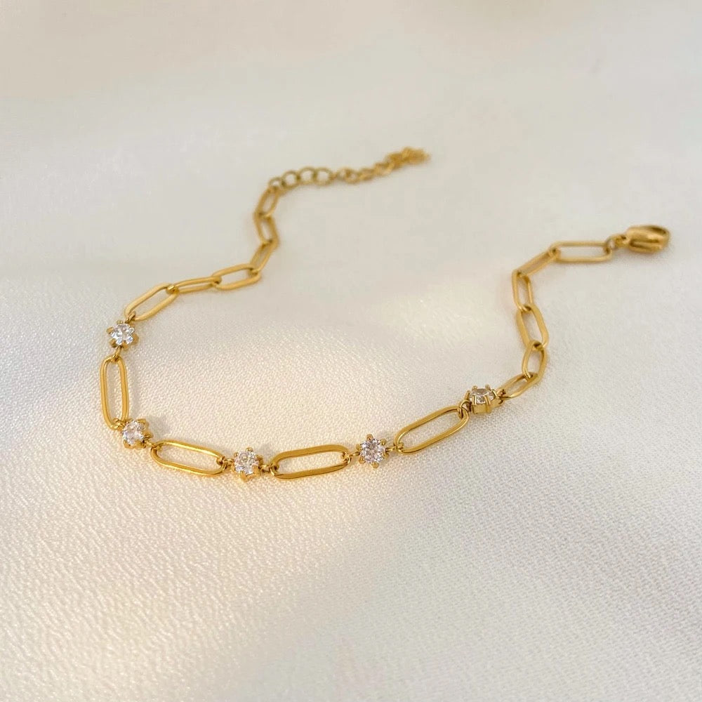 Dainty Link Bracelet