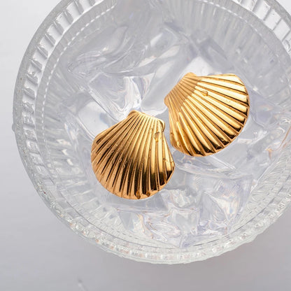 Chunky Seashell Earrings