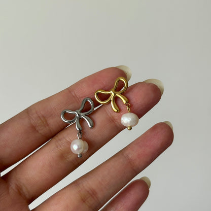 Pearl Bow Studs