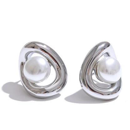 Halo Pearl Studs