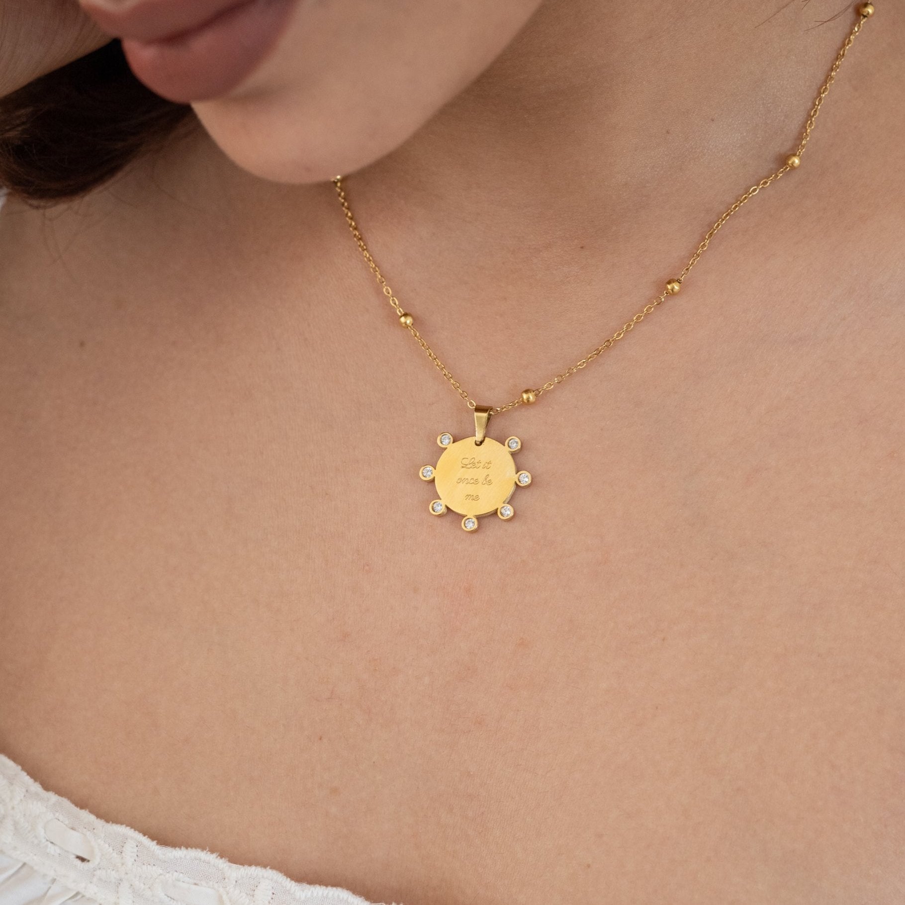 Prophecy Necklace Gold - Main Image