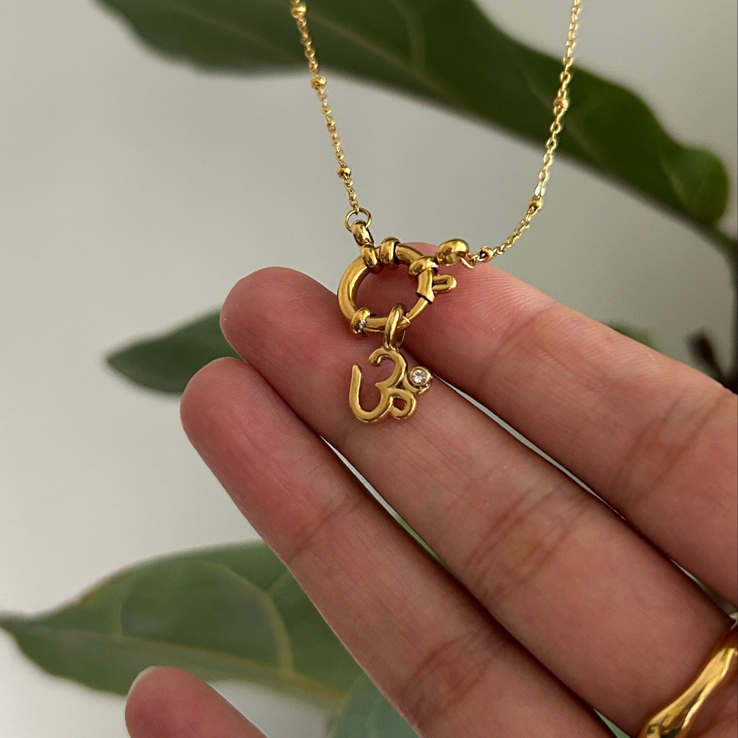 Om Charm