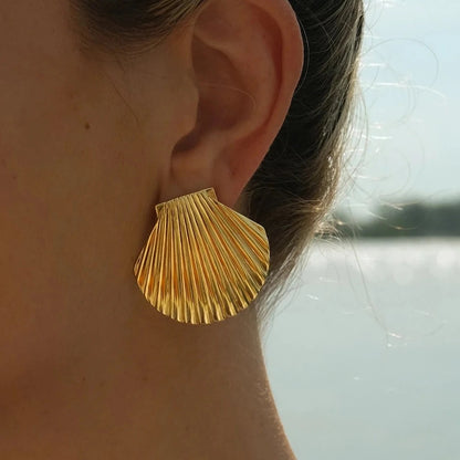 Chunky Seashell Earrings