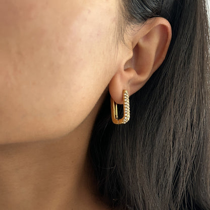 Minimal CZ Hoops