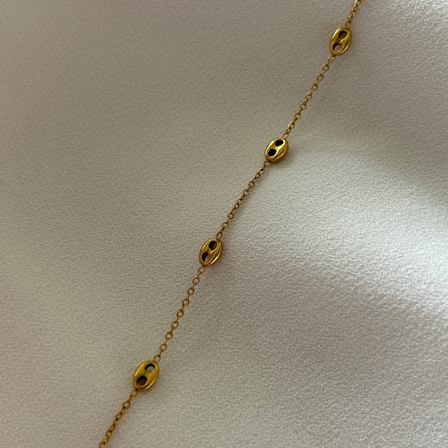 Demi Chain Bracelet