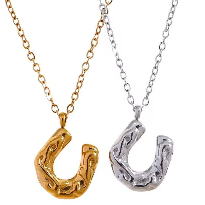 Horseshoe Lucky Chain