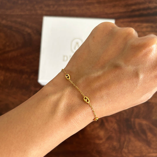 Demi Chain Bracelet