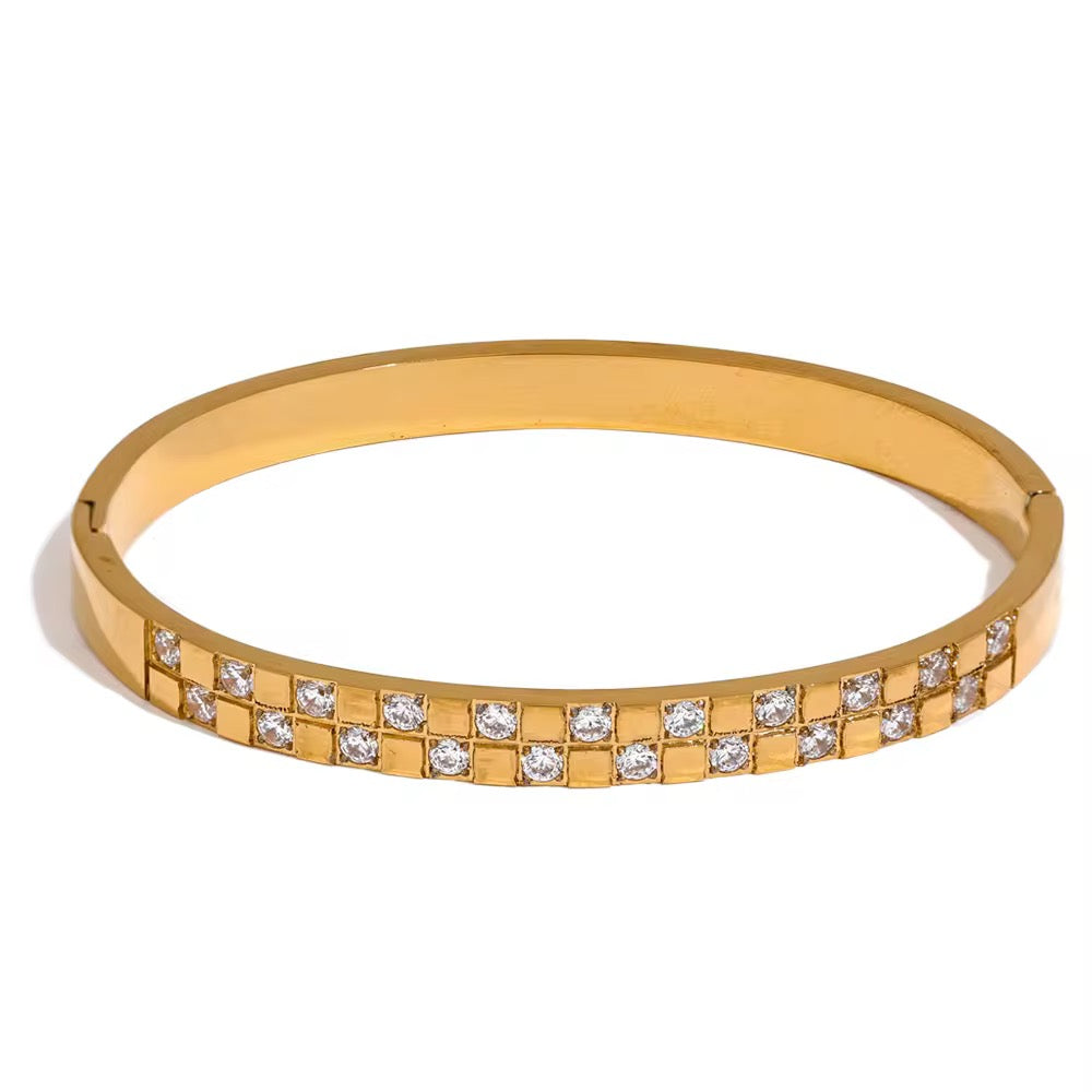 Lumos Bangle