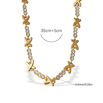 Zirconia Glow Necklace