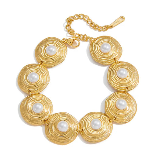 Regal Pearl Bracelet