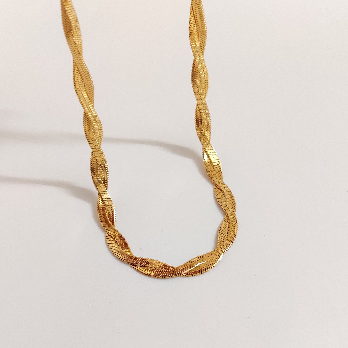 Dual Serpentine Chain